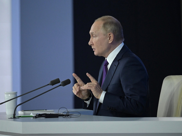 Путин на ПМЭФ оценит российскую экономику