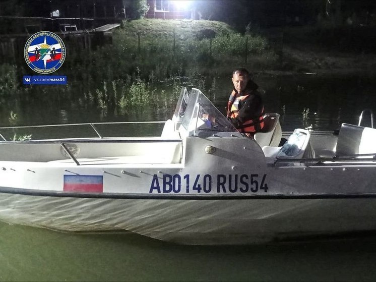 В Новосибирске на Оби спасли  пьяного лодочника