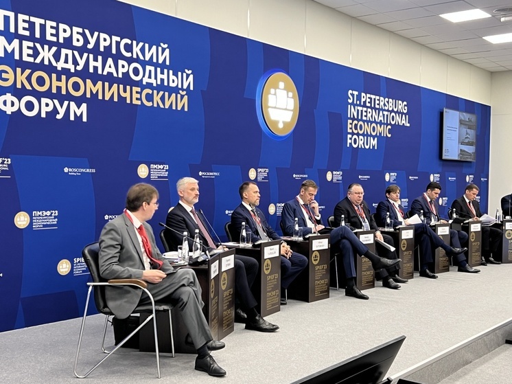 На ПМЭФ обсудили судоремонтный потенциал в Мурманской области