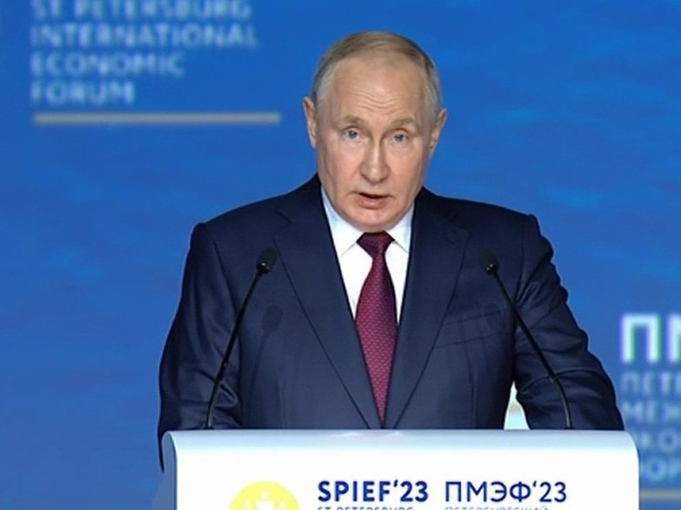 Путин: в Белоруссию доставлены первые ядерные заряды