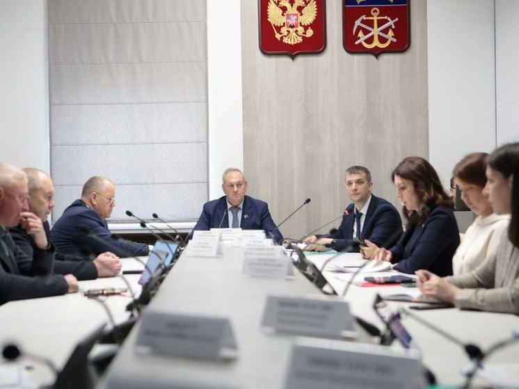 Мурманским педагогам компенсируют аренду жилья в сумме 25 тысяч рублей
