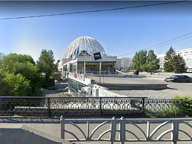 Массовая драка случилась у бара «Градусы» в центре Екатеринбурга