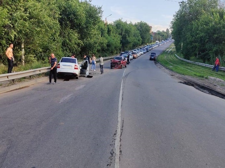 В Новочеркасске 6-летний пассажир легковушки пострадал в ДТП