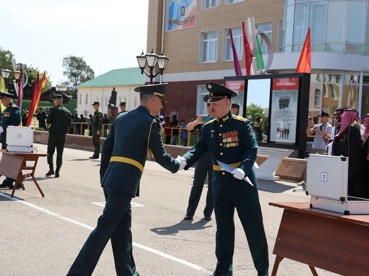 В Костромской академии РХБЗ прошел очередной выпуск офицеров