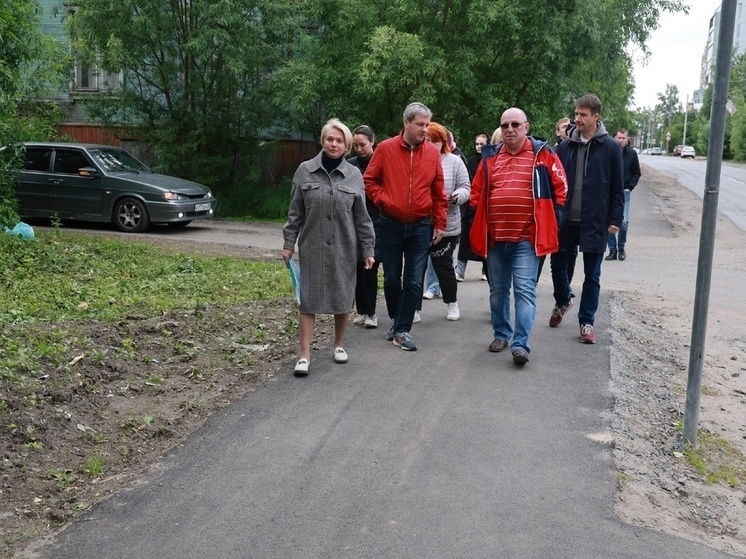 Глава Архангельска посетил Ломоносовский округ