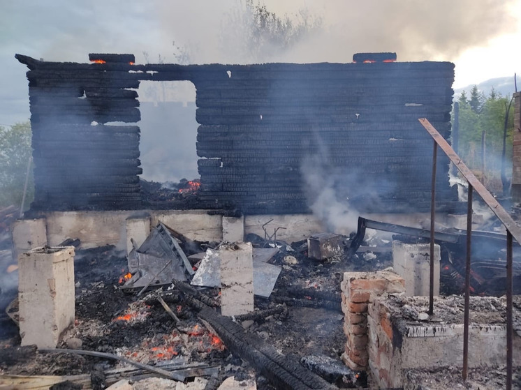 В Ковдорском районе в результате пожара погиб человек