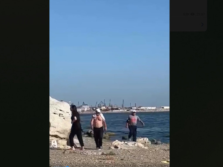 На женском пляже дагестанской столицы случился скандал