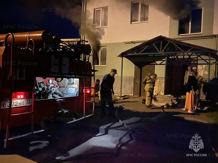 На пожаре в Собинке пострадали два человека и спасены четверо
