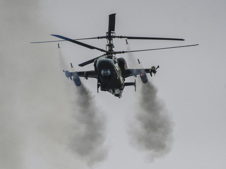 19FortyFive: российский вертолет Ка-52 “Аллигатор” зарекомендовал себя как “суперхищник”