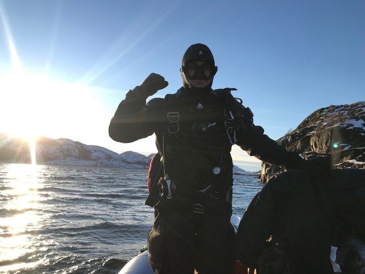 «‎Покорение морских глубин»: заполярный сотрудник МЧС рассказал об увлечении дайвингом