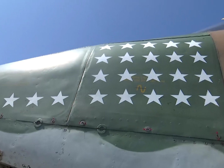 Минобороны рассказало, что означают белые звезды на борту штурмовика Су-25