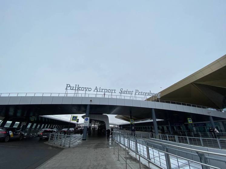 Комтранс откроет киоск по продаже проездных билетов в аэропорту Пулково в июле