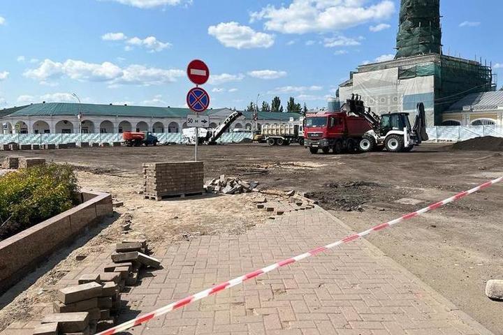 В Костроме начался капремонт Сусанинской площади — снимают старый асфальт