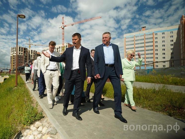 Благоустроенный Затоновский берег посетили губернатор области и мэр Вологды
