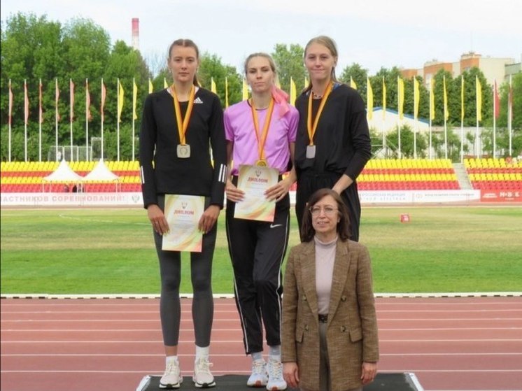 Псковская спортсменка победила в 11-ом этапе всероссийских соревнований по легкой атлетике