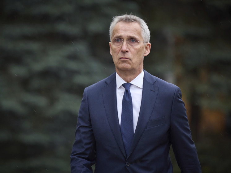 Генсек НАТО Столтенберг назвал хорошо подготовленной оборону России на Украине