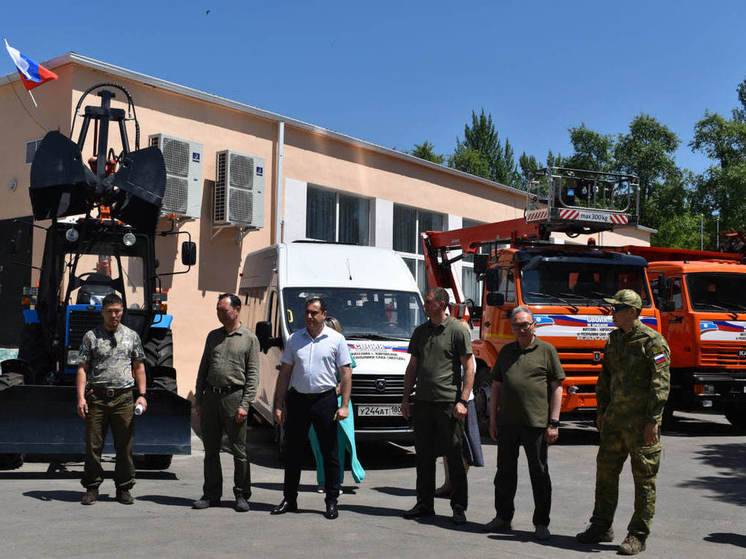 В Кировском появилась новая коммунальная техника