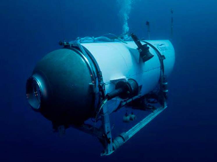 Даже во всплывшем подводном аппарате нечем будет дышать без помощи извне
