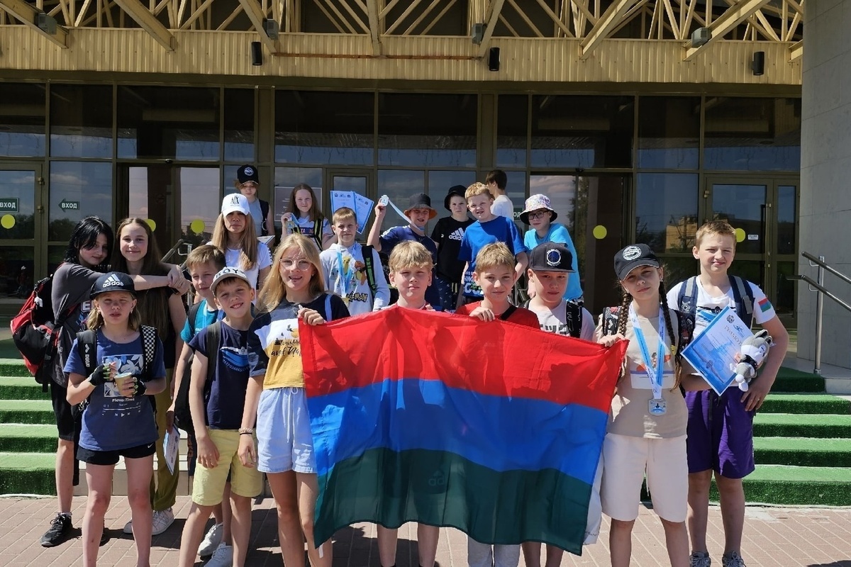 Юные пловцы из Карелии завоевали 26 медалей в Великом Новгороде