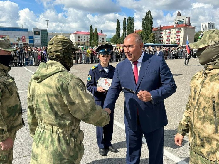 После отпуска из Уфы на передовую проводили участников СВО