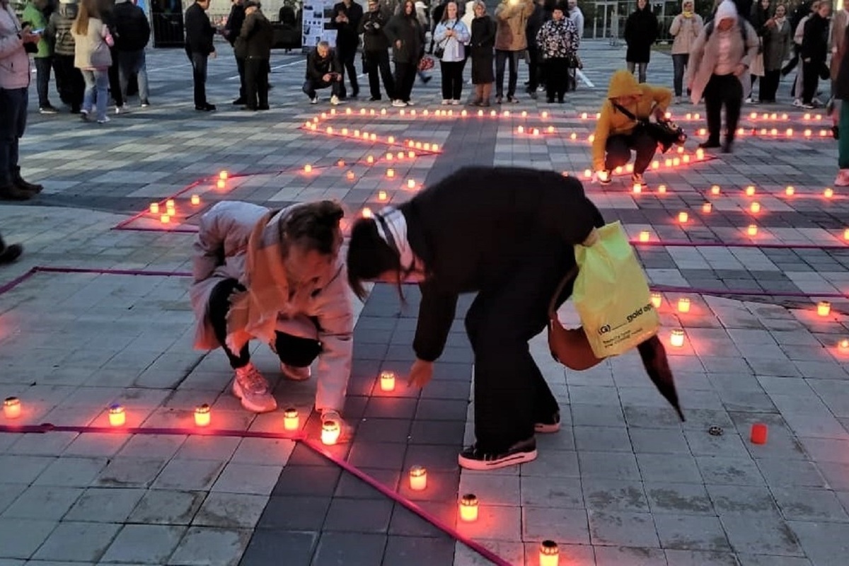1,5 тысячи свечей зажгли в рамках акции «Свеча памяти» в Екатеринбурге