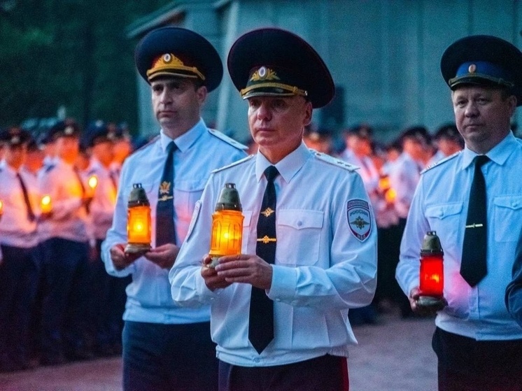 В Красноярске правоохранительные органы поддержали всероссийскую акции МВД «Завтра была война»
