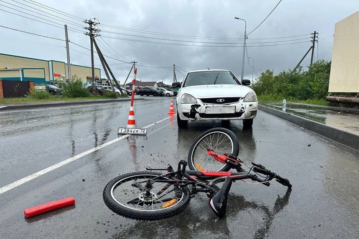 Подросток на автомобиле в Тюмени сбил юного велосипедиста - МК Тюмень