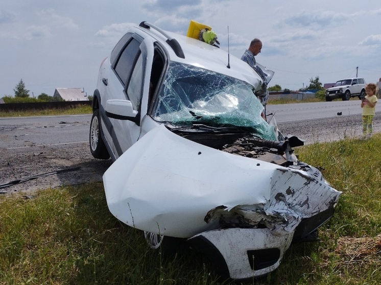 В Рязанском районе произошло ДТП с участием Lada и грузового автомобиля
