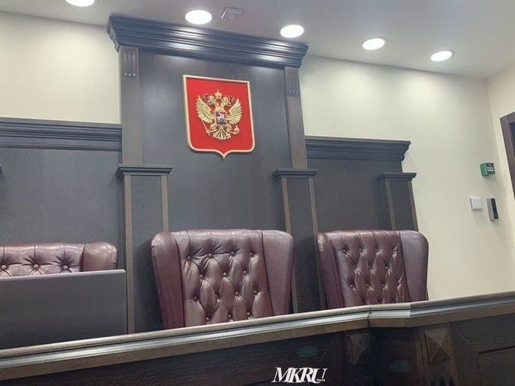 Главу Тунгиро-Олёкминского района суд снова обязал покинуть пост