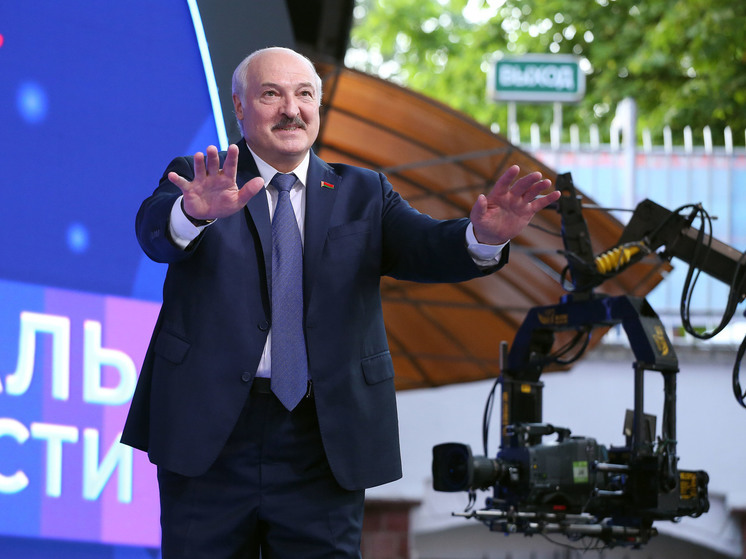 Лукашенко призвал правительство работать и с западными инвесторами