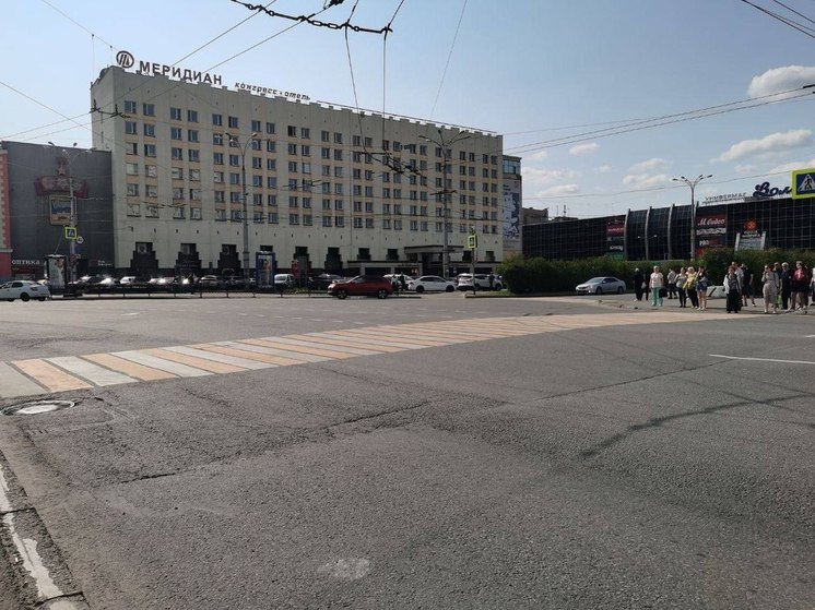 В Мурманске завершили 419 из 425 разметок пешеходных переходов