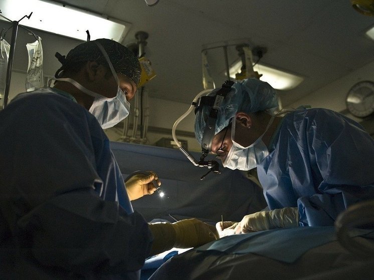 В Чувашии врачи прооперировали бойца СВО и извлекли осколок гранаты