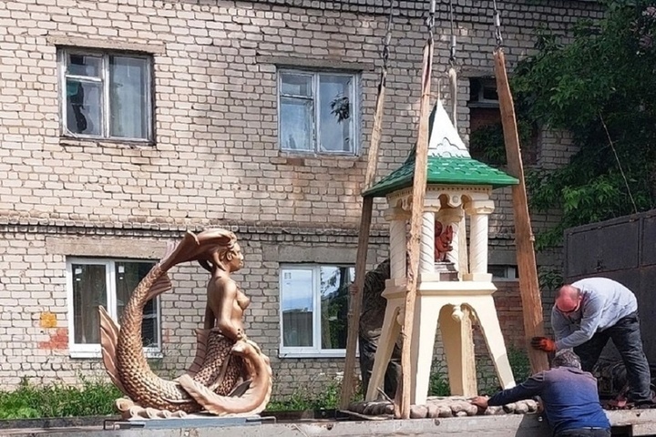Костромские фишки: центральный парк в Нерехте пополнился фигурами героев сказок Пушкина