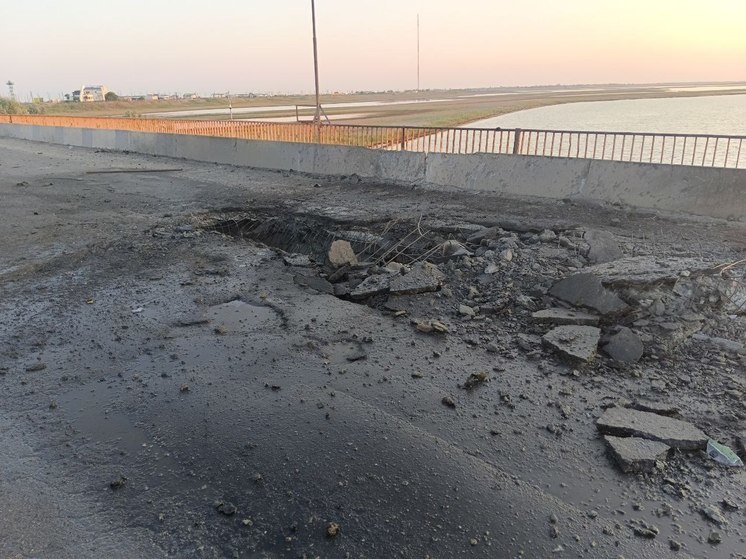 Врио губернатора Херсонской области Сальдо заявил о сильных повреждениях Чонгарского моста