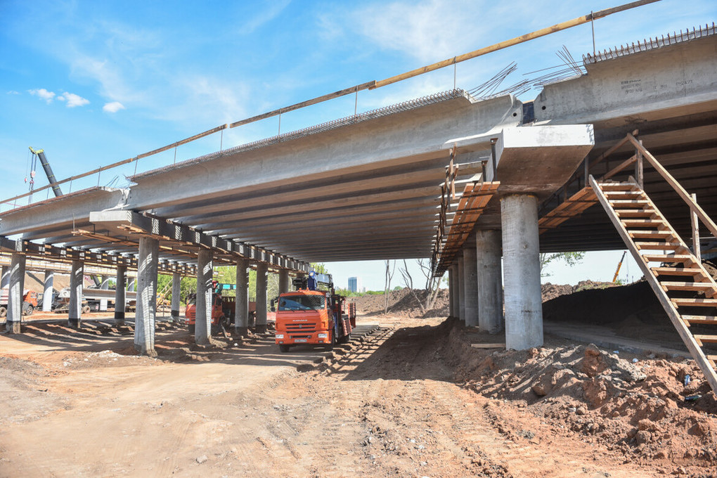 На М12 в Татарстане завершают возведение опор моста через Волгу