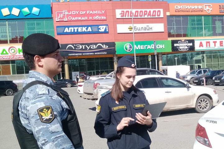 В Иванове за неуплату услуг ЖКХ и кредита у женщины арестовали иномарку