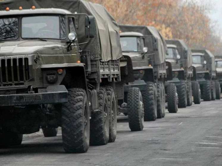 Правительство Воронежской области предупредили о движении колонны военной техники по трассе "Дон"
