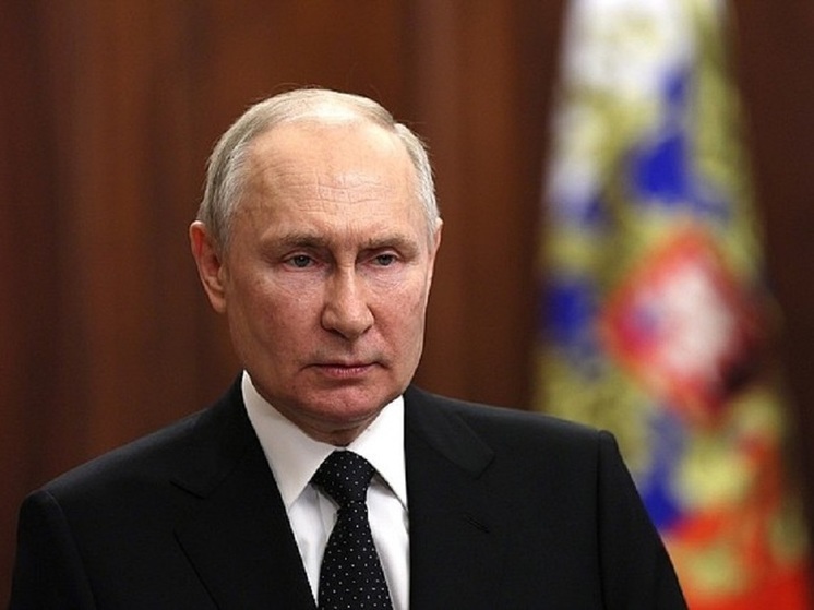 Владимир Путин назвал ситуацию с вооруженным мятежом «ударом в спину стране и народу»