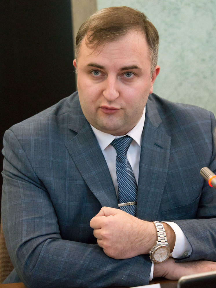 ИО председателя Законодательного собрания Челябинской области призывает сплотиться вокруг президента