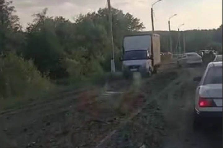 В сети появились видео последствий подрыва моста в селе Бродовое под Анной Воронежской области