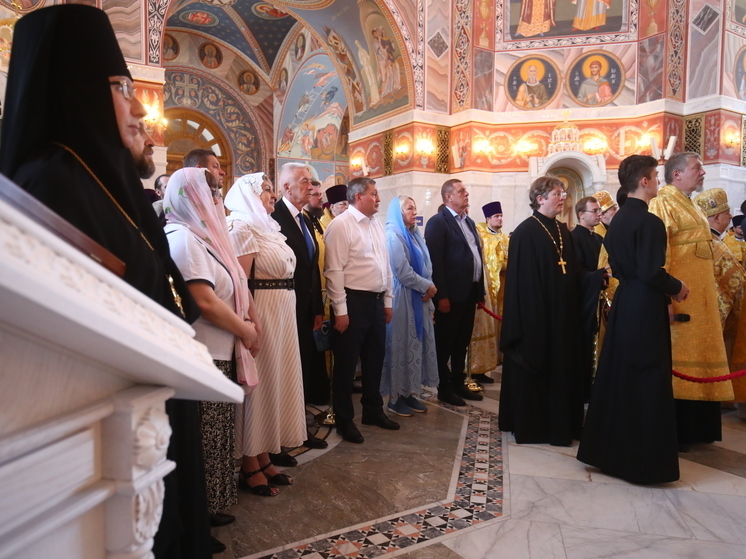 Андрей Бочаров принял участие в праздновании Собора Волгоградских святых