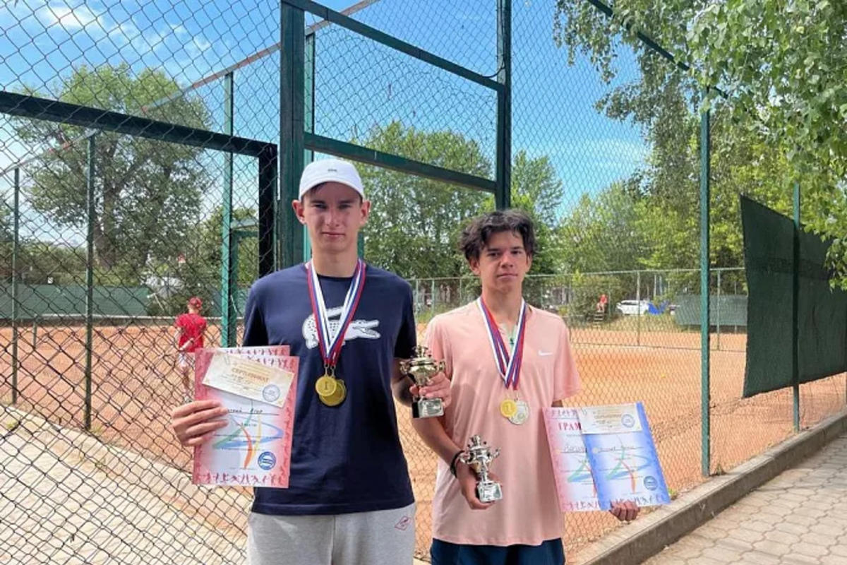 Тульские теннисисты заняли призовые места на межрегиональных соревнованиях памяти Анны и Романа Сокол