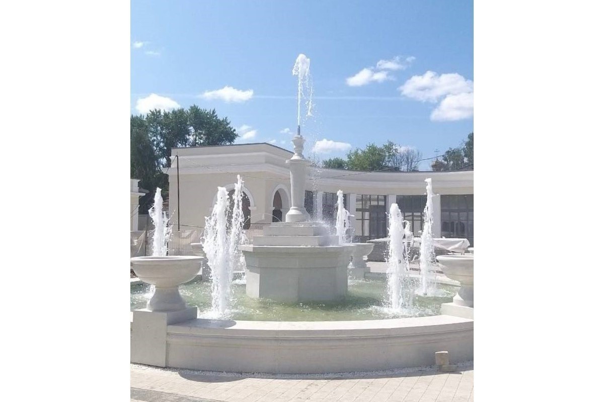 В Торговом городке Рязани воссоздали фонтан 1955 года постройки