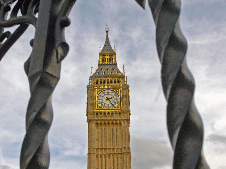 Более 10 тысяч жителей Великобритании поддержали проведение референдума по отмене антироссийских санкций