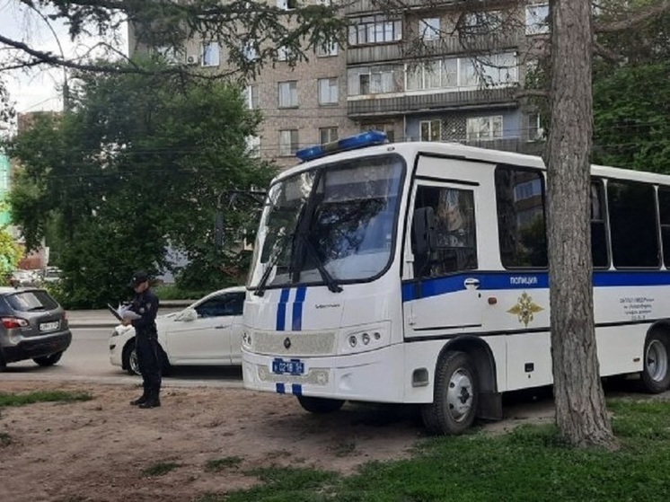 В Новосибирске стали известны детали массовой драки горожан с флагами ЧВК «Вагнер»