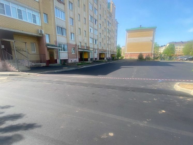 В Костроме завершили благоустройство 10 дворовых территорий