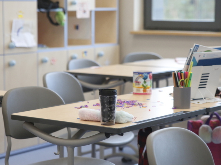 Школы и колледжи Мурманской области заполнят "Партами Героев"