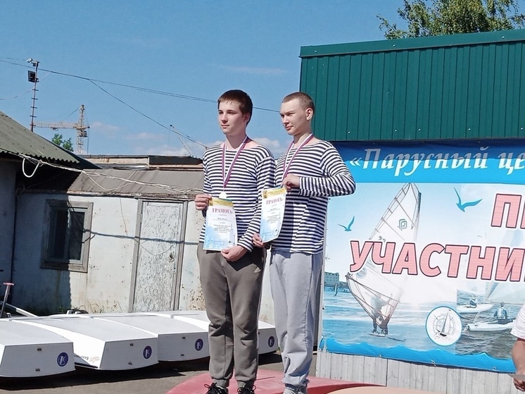 Яхтсмены Архангельска отпраздновали День города на спортивной волне