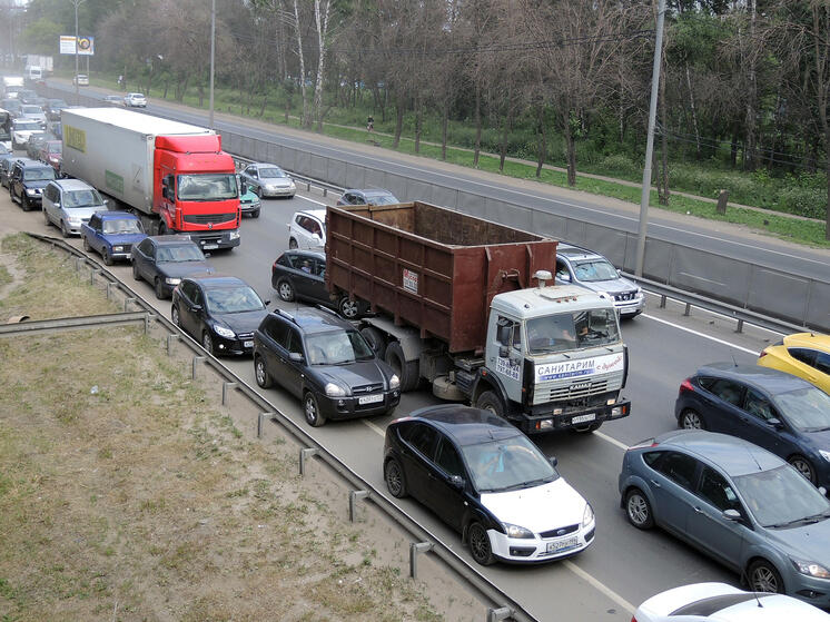 Минтранс назвал дороги с самыми частыми ДТП с грузовиками