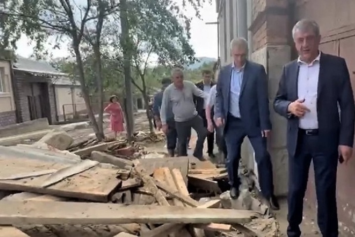 Более 31 млн рублей выделили в Северной Осетии на выплаты пострадавшим от стихии